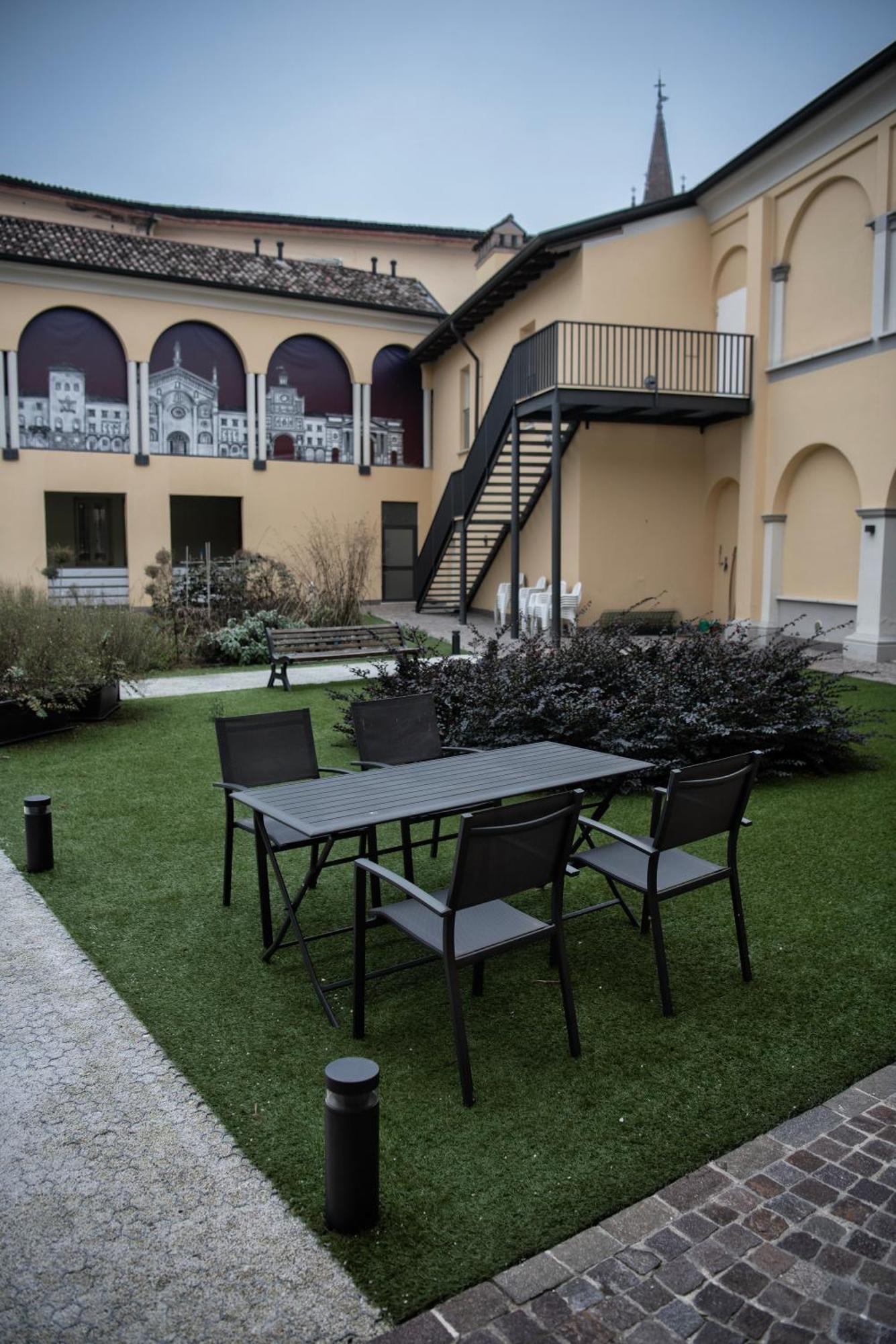 Callme Crema - Struttura In Centro Storico Exterior photo