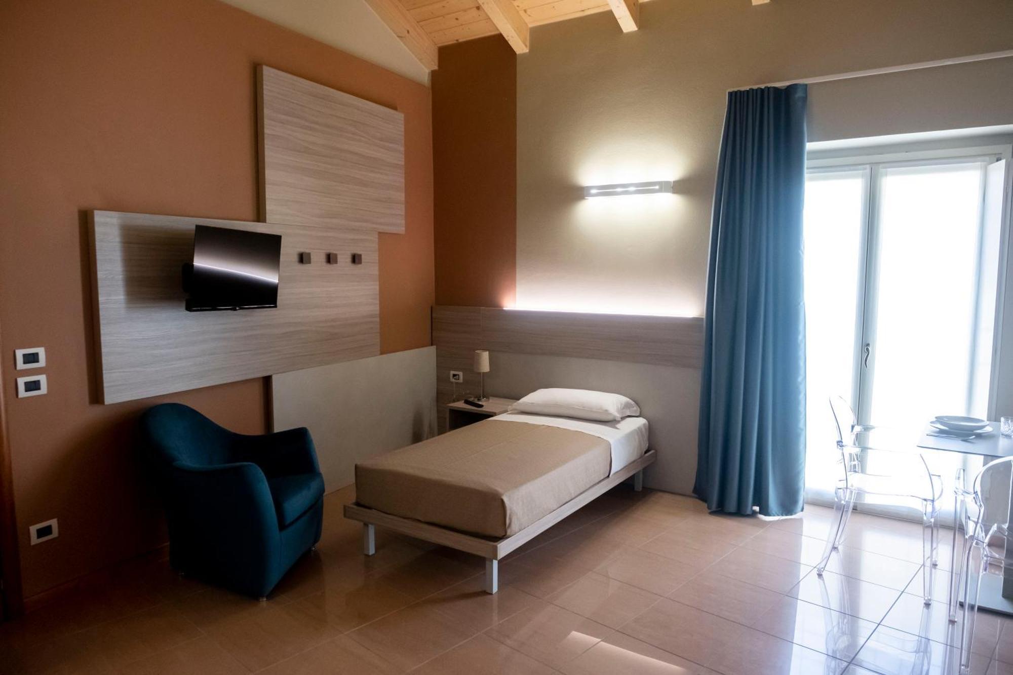Callme Crema - Struttura In Centro Storico Exterior photo