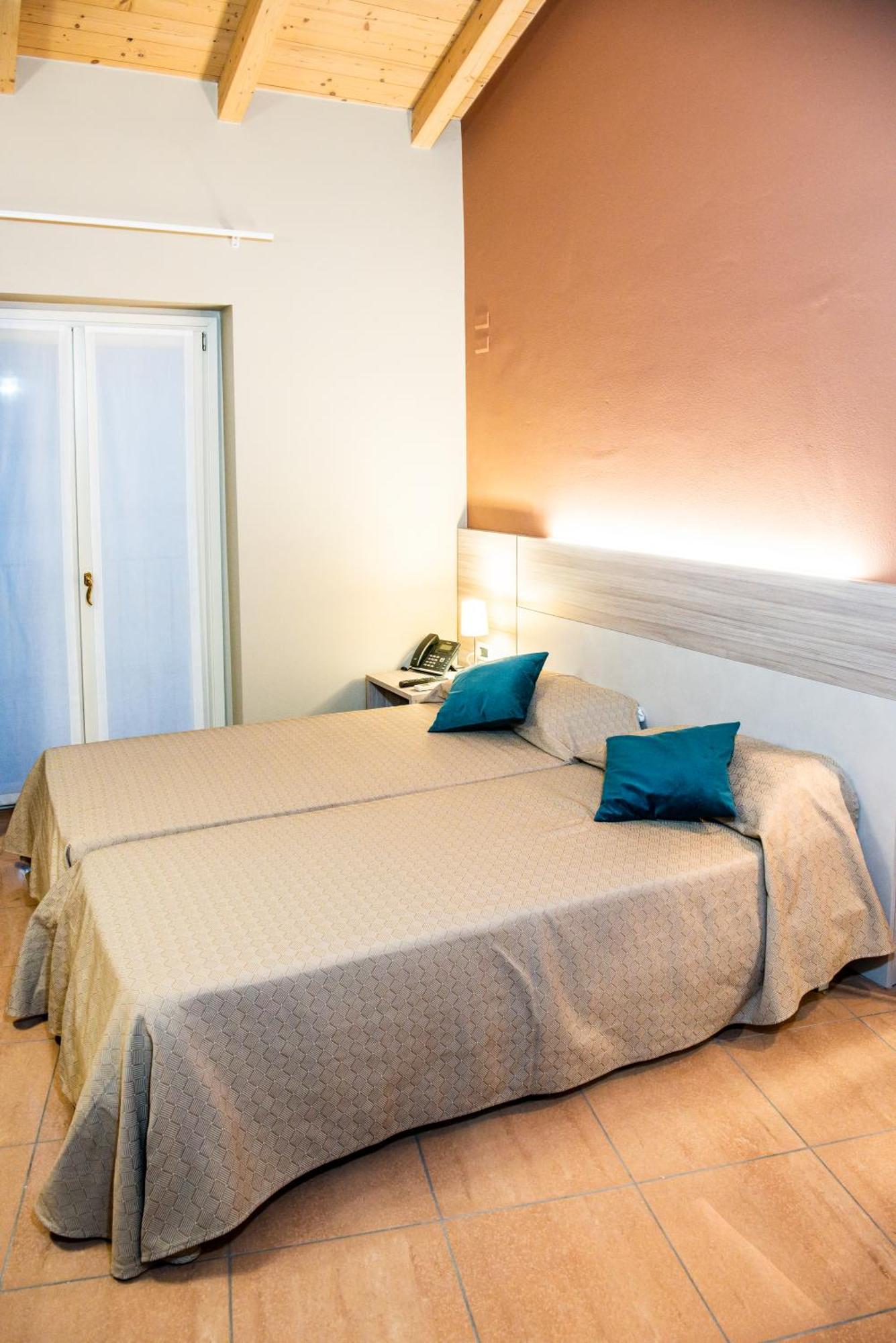 Callme Crema - Struttura In Centro Storico Exterior photo